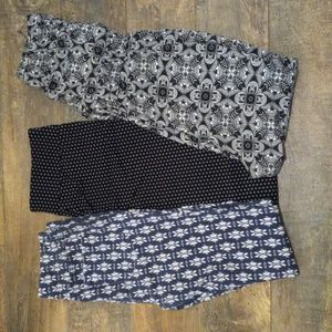 Women's Pretty Patterned Clothing Bundle Size Medium 8/10